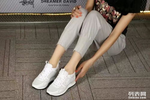 LV時尚潮流新款運動鞋 四季休閑新風尚，廠家批發首選地